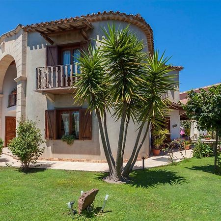 Bed and Breakfast Le Quattro Mura Pula Exterior foto