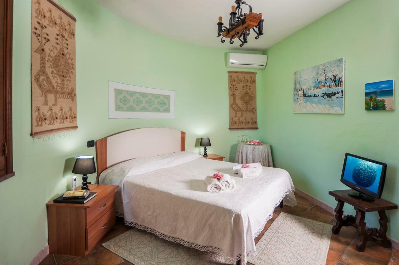 Bed and Breakfast Le Quattro Mura Pula Exterior foto