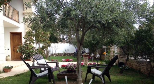 Bed and Breakfast Le Quattro Mura Pula Exterior foto